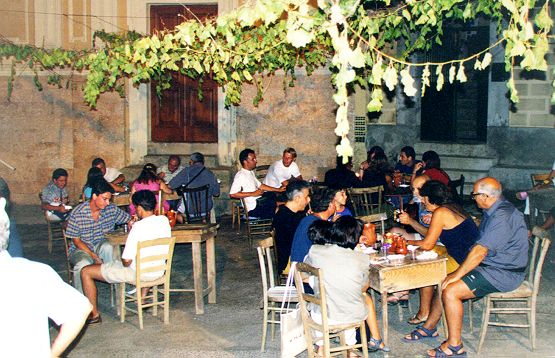 Brattiro Taverna.jpg (68007 byte)